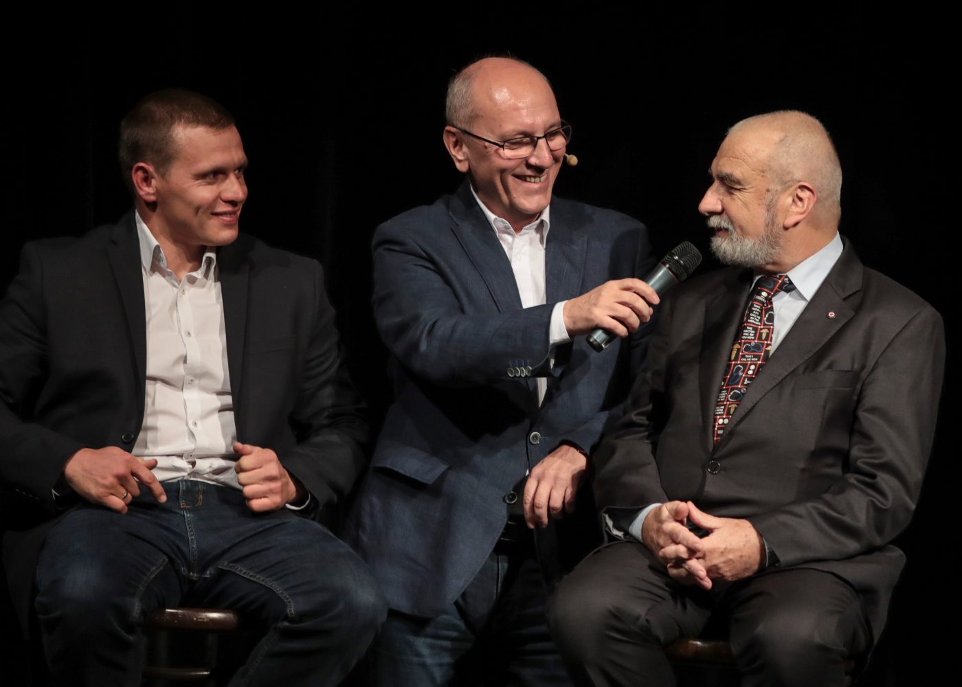 picture MUSIC á la cARTe