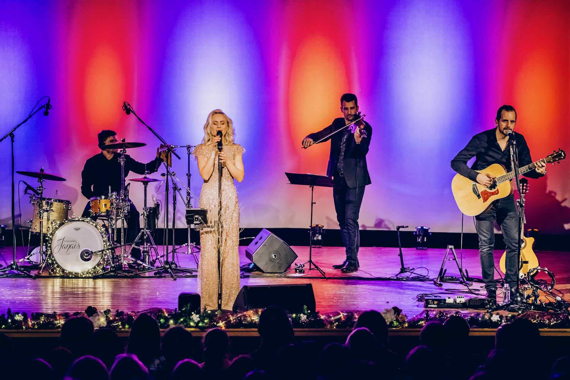 picture VIANOČNÁ JANAIS 2025