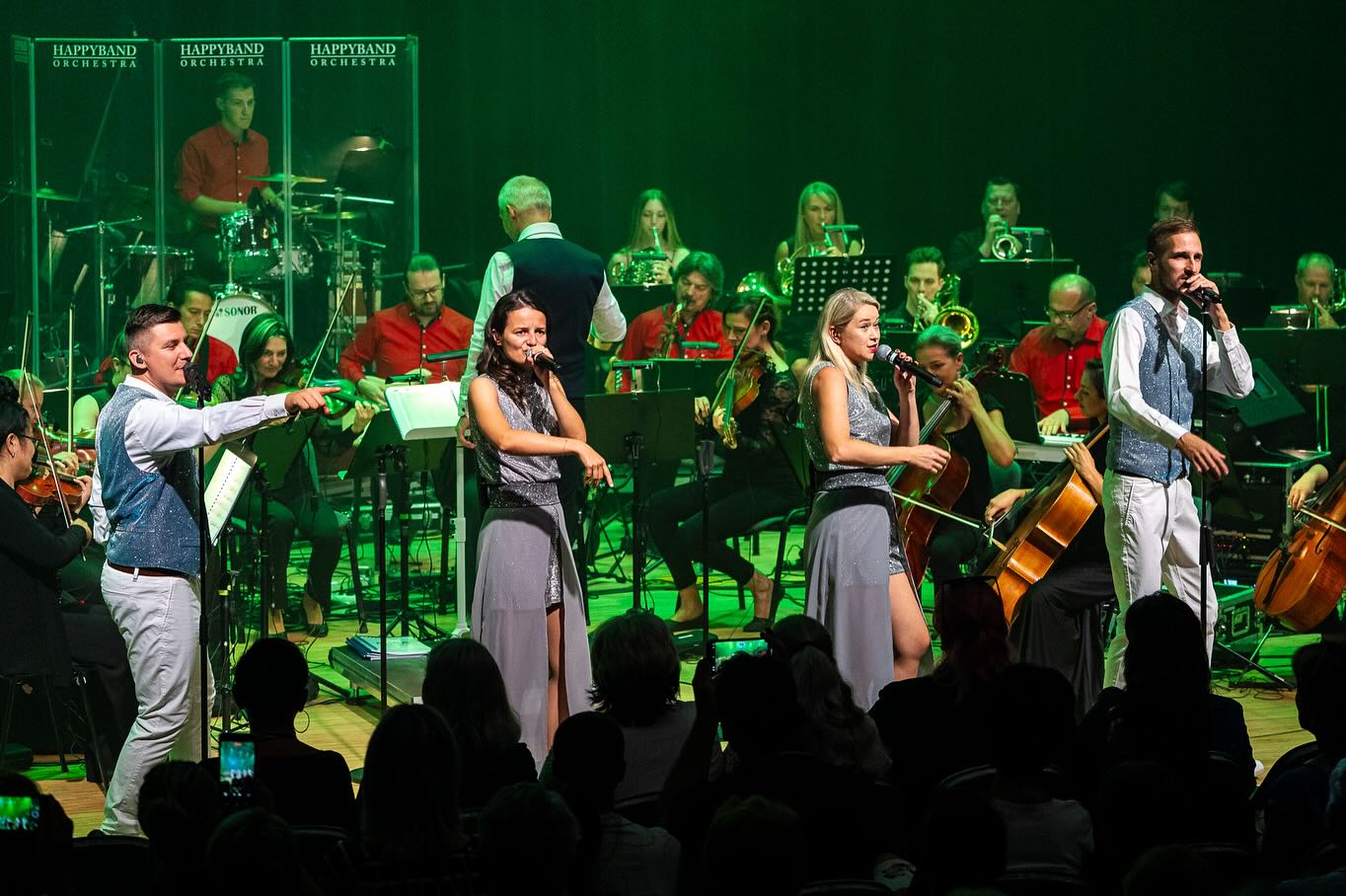 picture HAPPYBAND ORCHESTRA - ABBA SYMPHONIC SHOW 2026