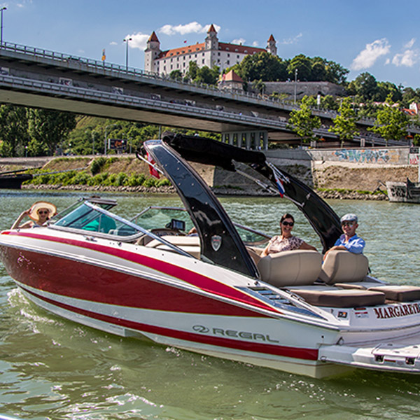 SPEEDBOATS.SK - rýchločlny na Dunaji