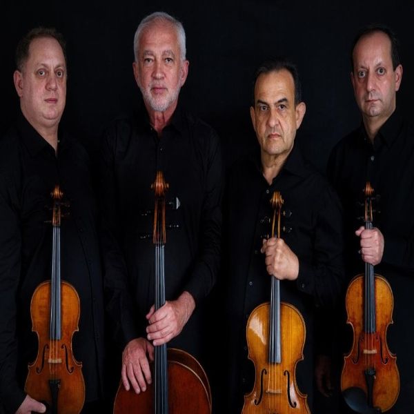 JUBILUJÚCE MOYZESOVO KVARTETO