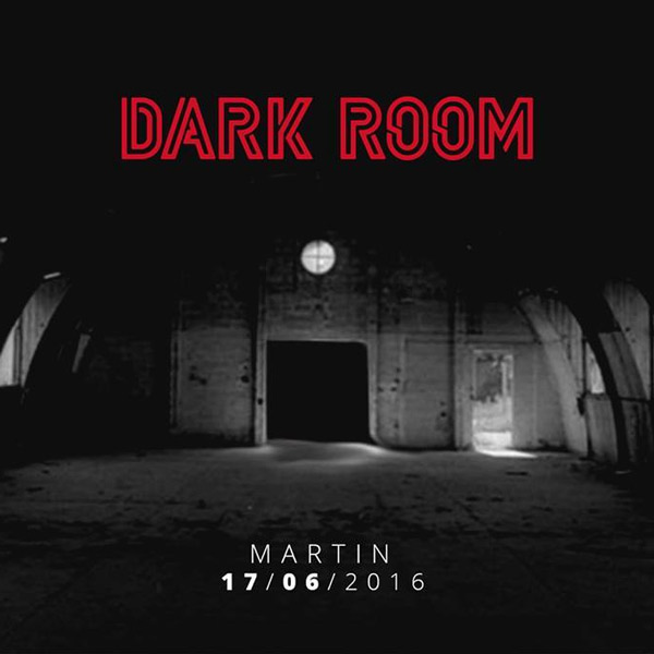 Dark ROOM