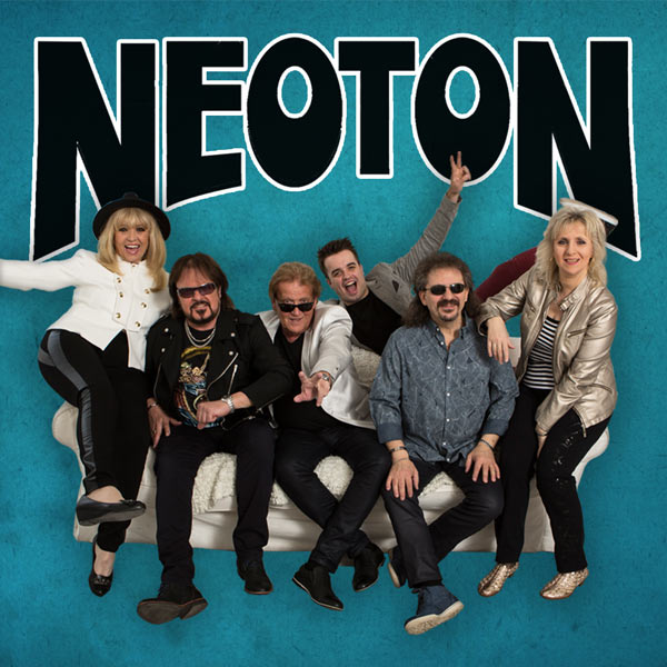 NEOTON FAMÍLIA KONCERT