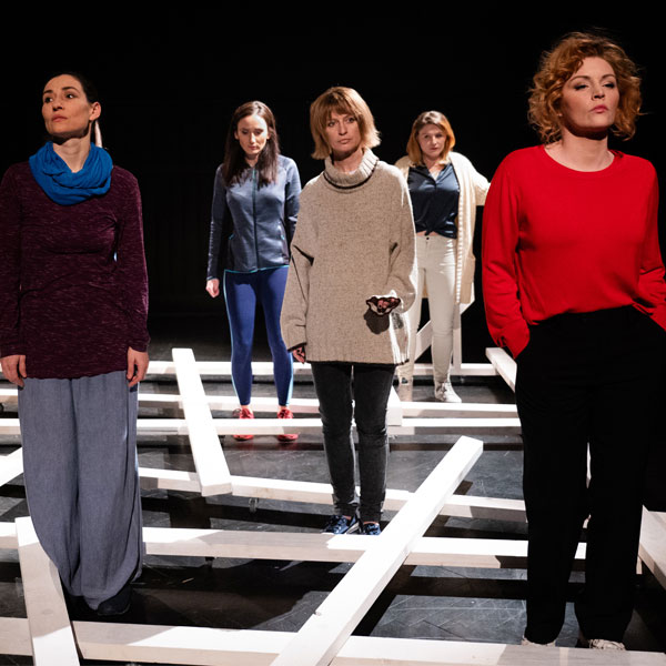 Rozhovor s členkou kultu